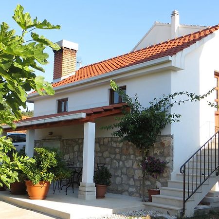 Holiday Home Artina 2 Ловиште Номер фото