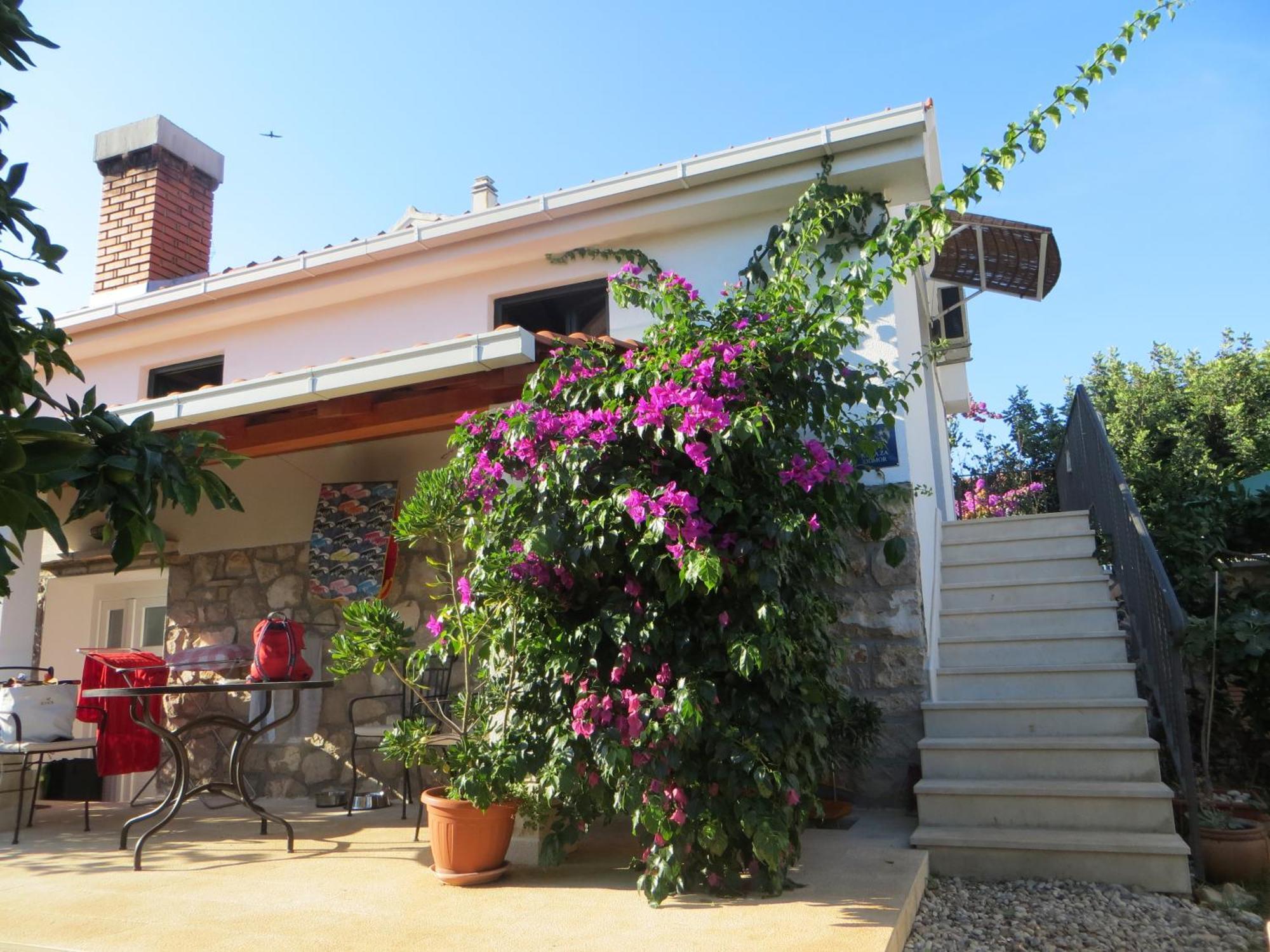 Holiday Home Artina 2 Ловиште Экстерьер фото