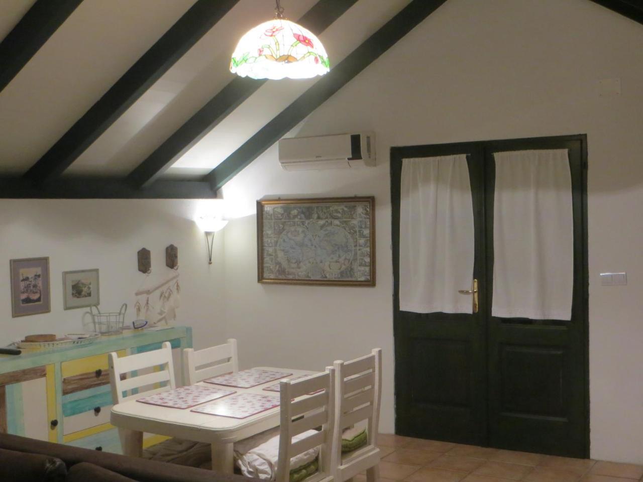 Holiday Home Artina 2 Ловиште Экстерьер фото