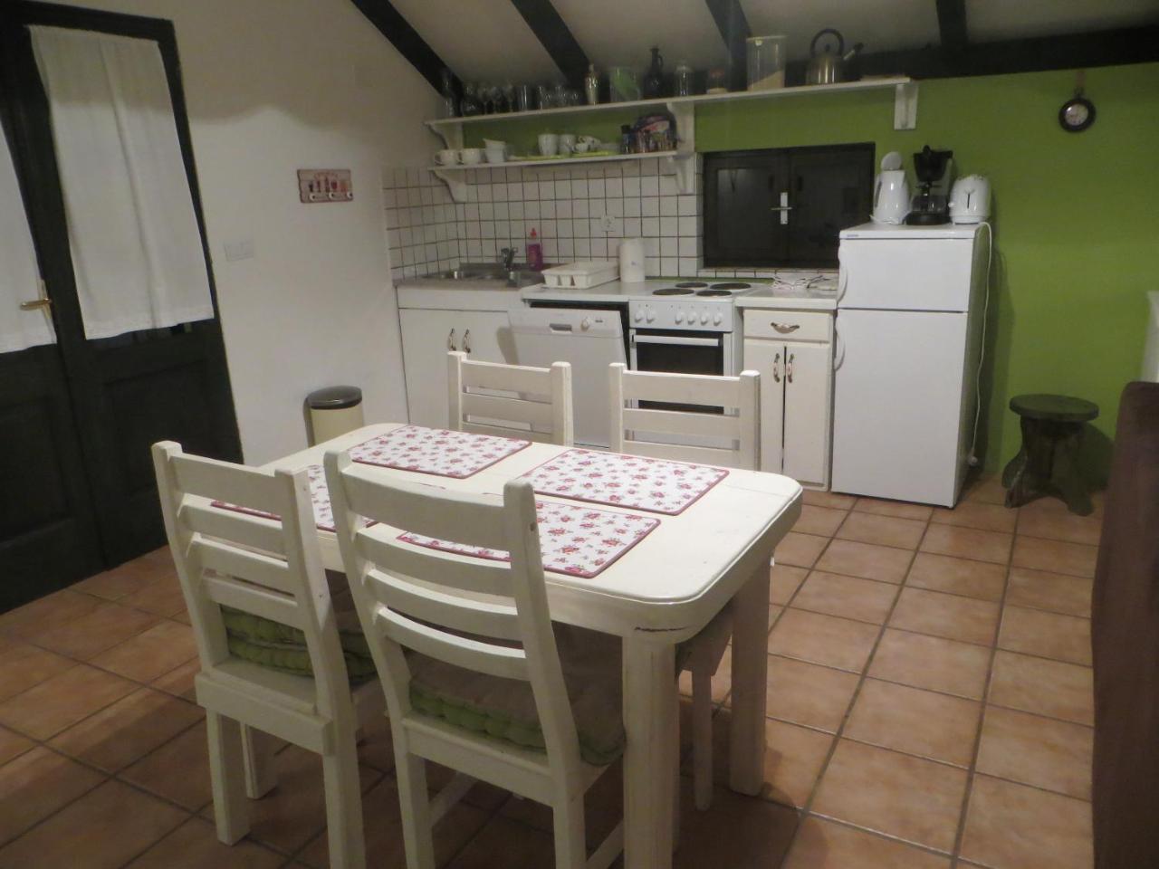 Holiday Home Artina 2 Ловиште Экстерьер фото